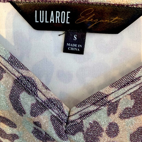 Lularoe Elegant Mary cinched V-neck top. Leopard print Small (6/8) - Picture 6 of 6